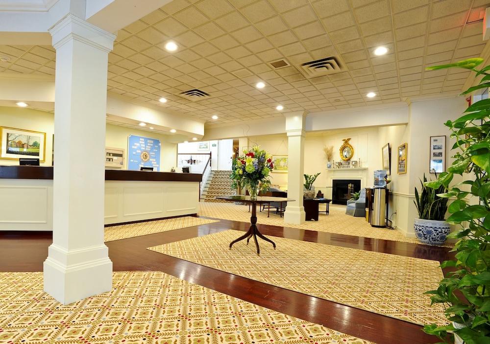 The Farmington Inn And Suites Ngoại thất bức ảnh