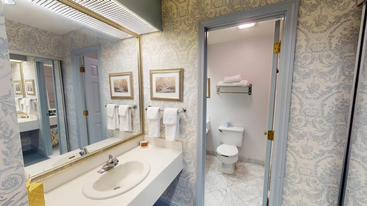 The Farmington Inn And Suites Ngoại thất bức ảnh